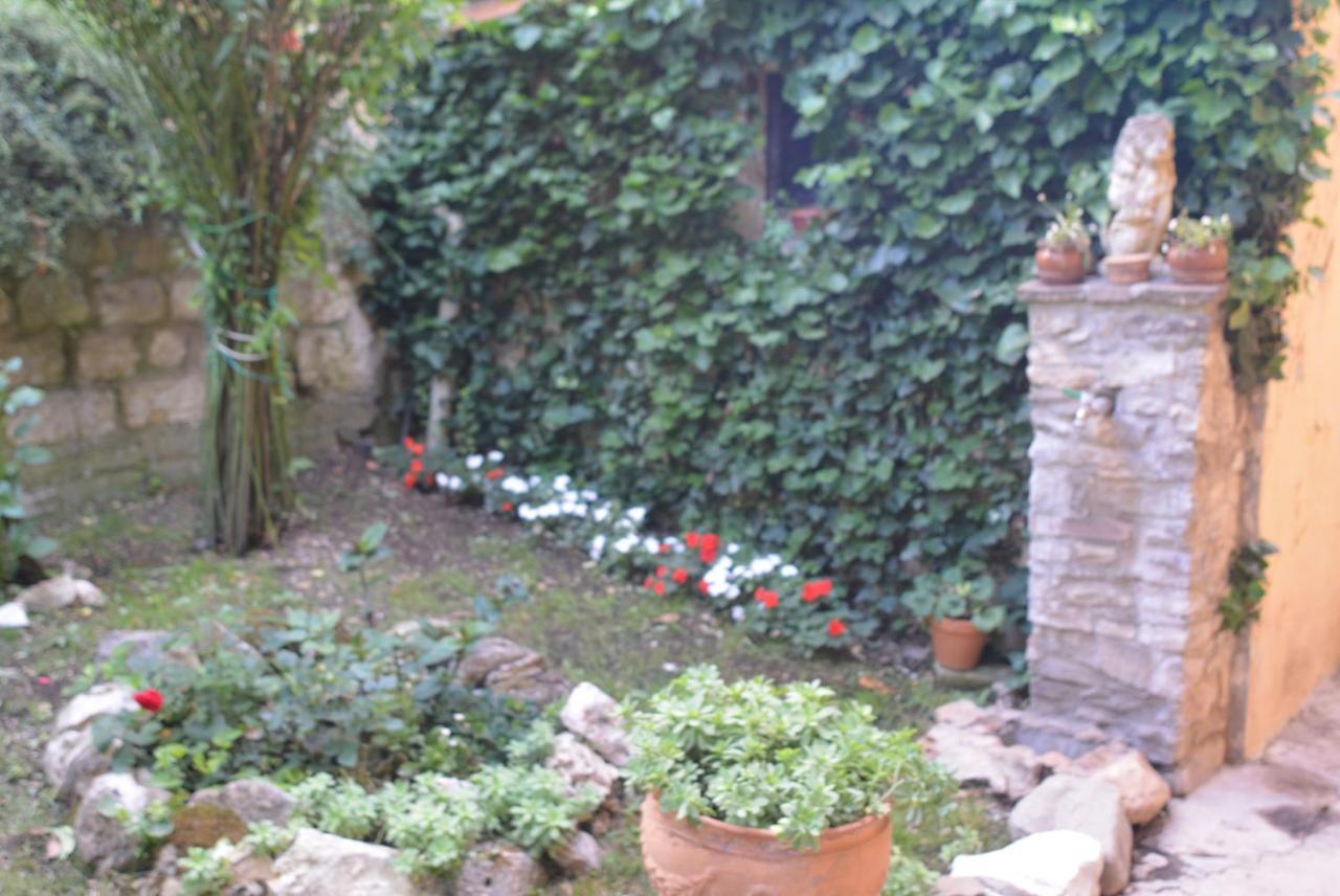 Villa Mischianti グッビオ エクステリア 写真